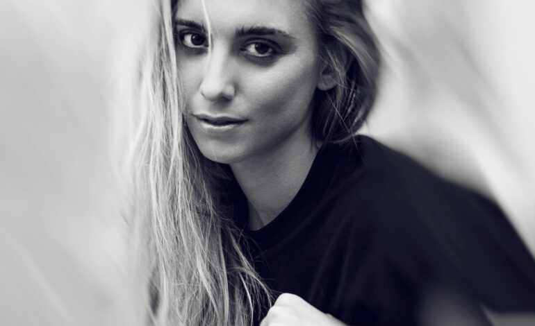  Francesca, talento emergente della musica italiana
