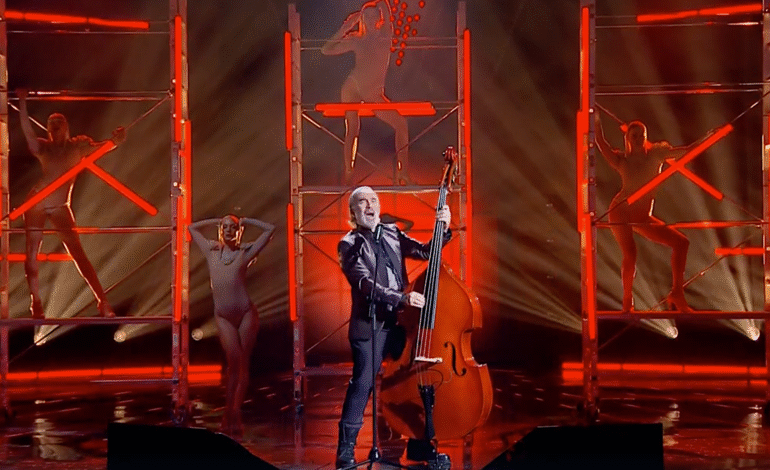  Tiziano Cavaliere e il contrabbasso a The Voice Senior