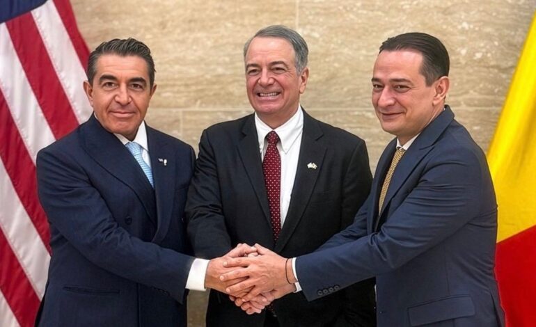 Paolo Zampolli, Daniel Baluta, H.E. Darryl Nirenberg ph Press