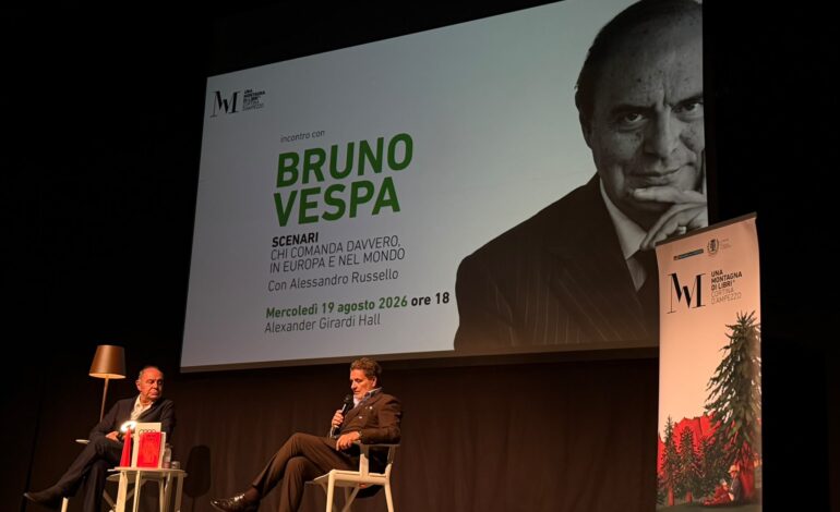 Bruno Vespa Cortina Finimondo ph press