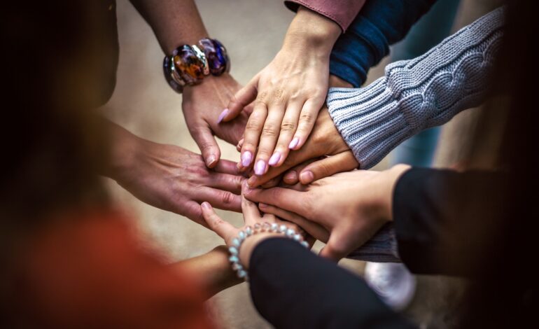  Un dolcetto per un povero: solidarietà per le feste
